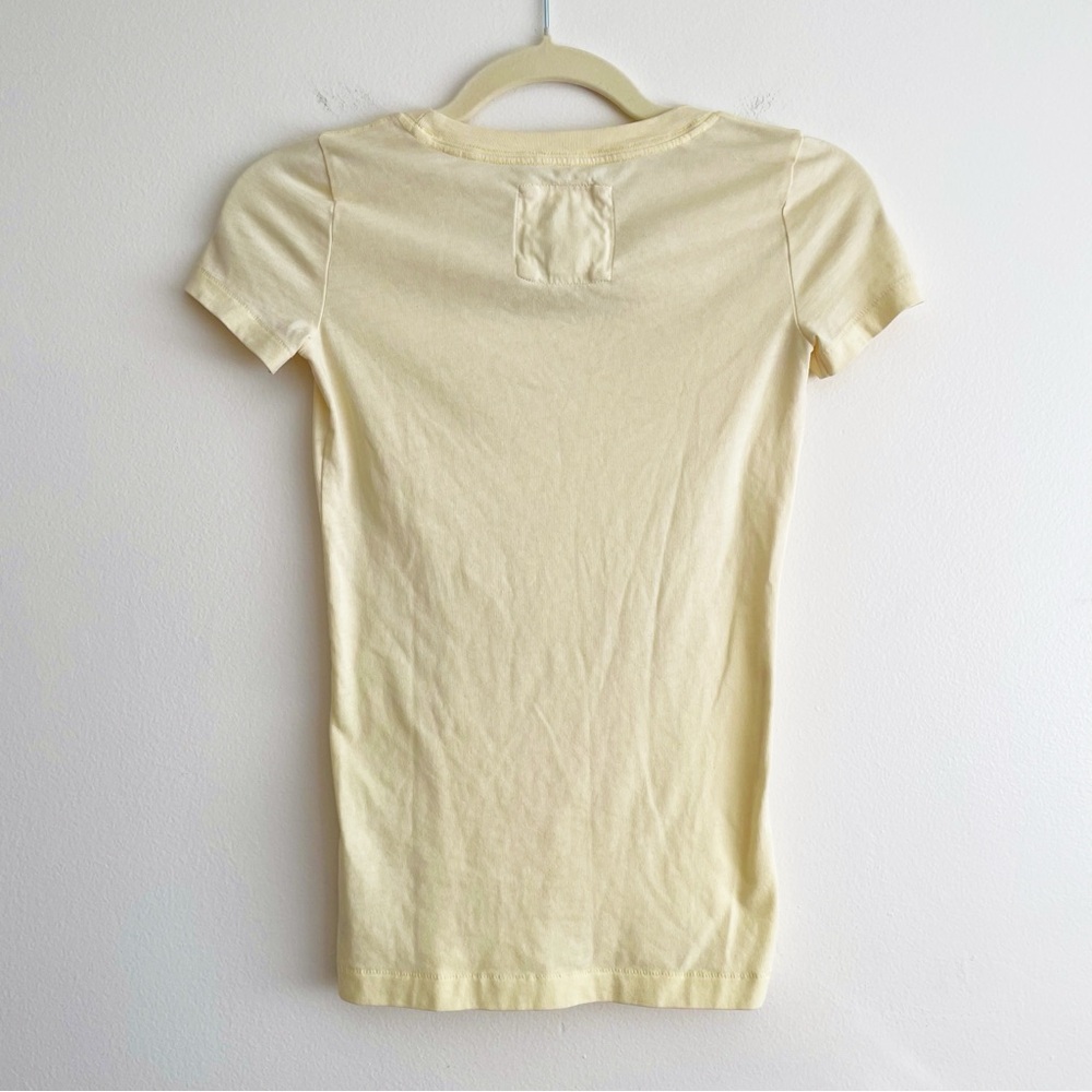 Abercrombie and fitch butter yellow spell out tee shirt 3d logo baby tee y2k XS - Picture 2 of 9